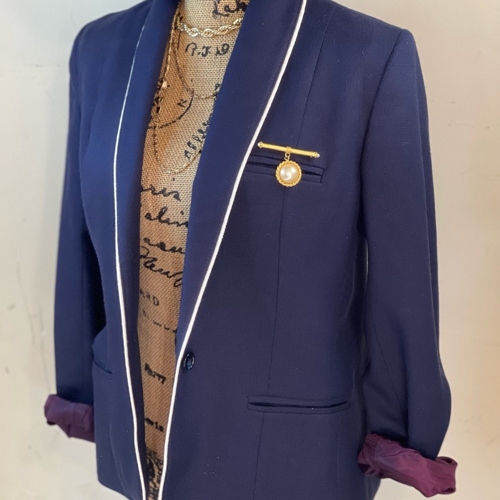 Gorgeous Vintage Blazer